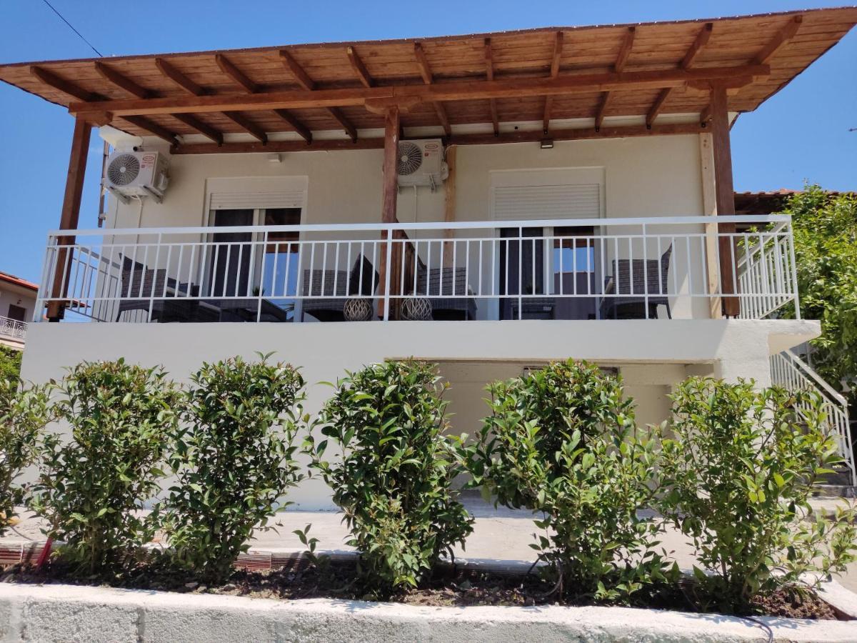 הוילה ניקיטי Elina House And Garden מראה חיצוני תמונה