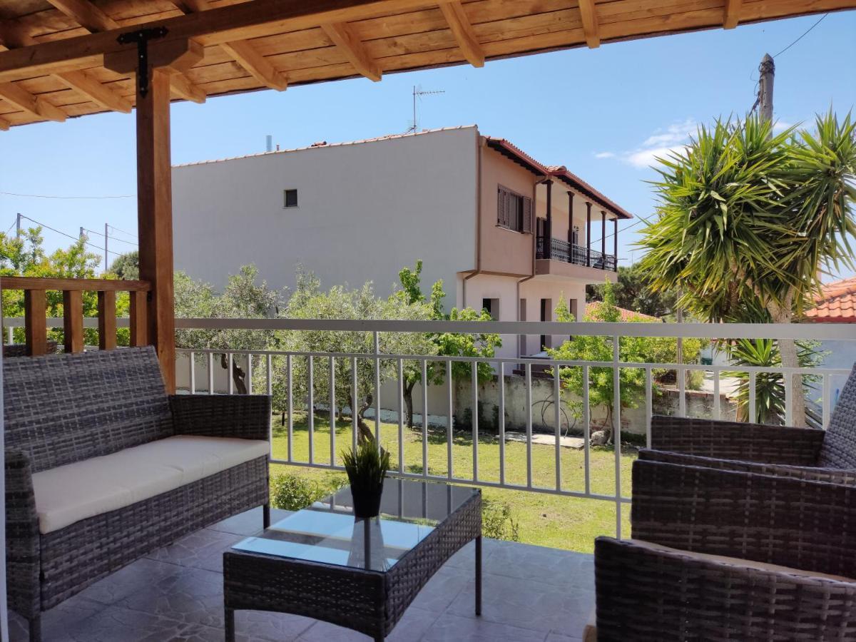 הוילה ניקיטי Elina House And Garden מראה חיצוני תמונה