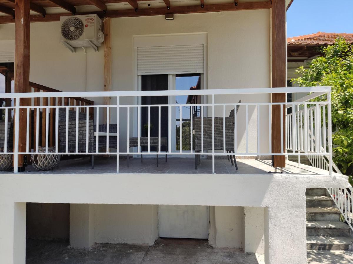 הוילה ניקיטי Elina House And Garden מראה חיצוני תמונה