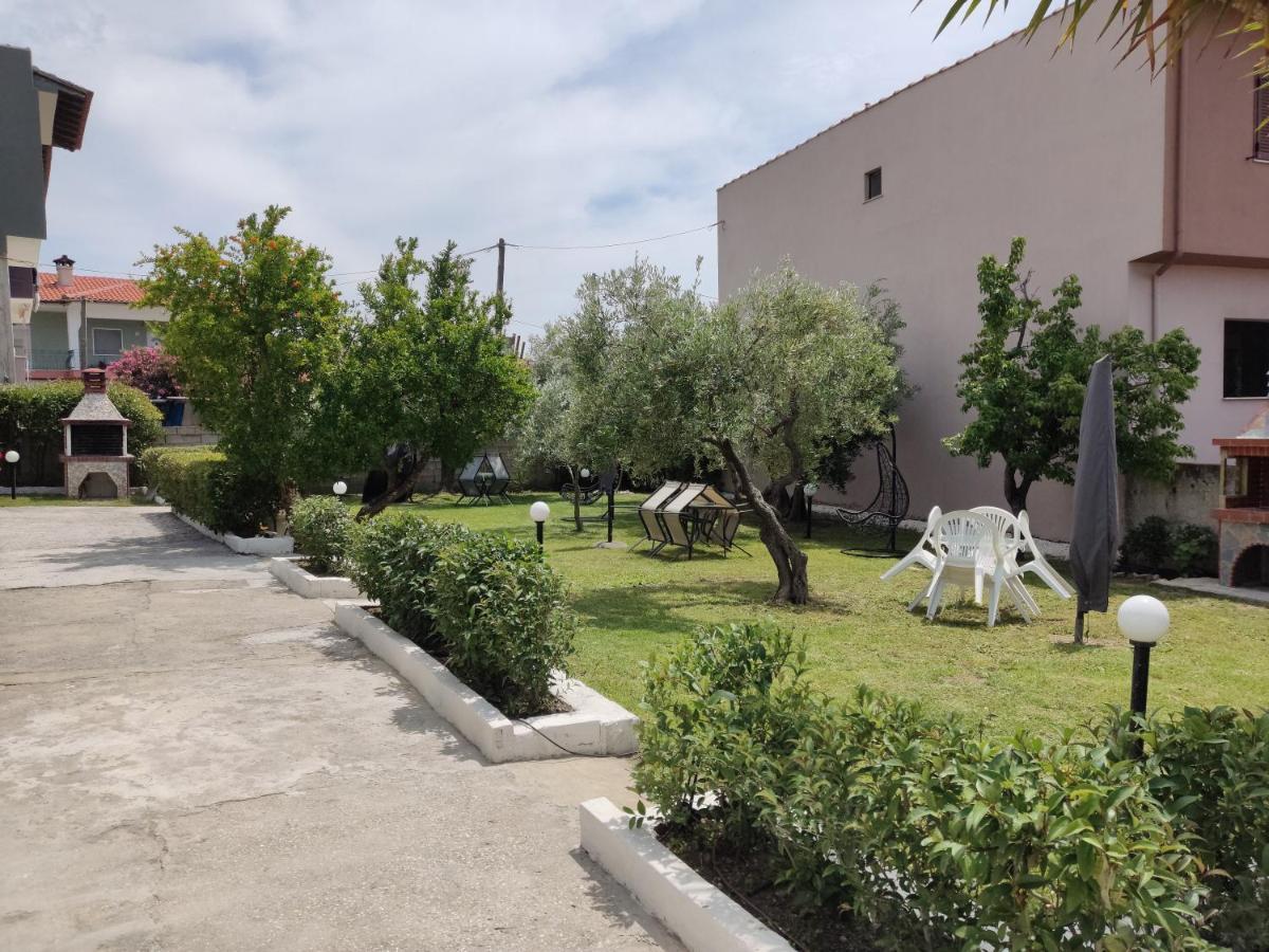 הוילה ניקיטי Elina House And Garden מראה חיצוני תמונה