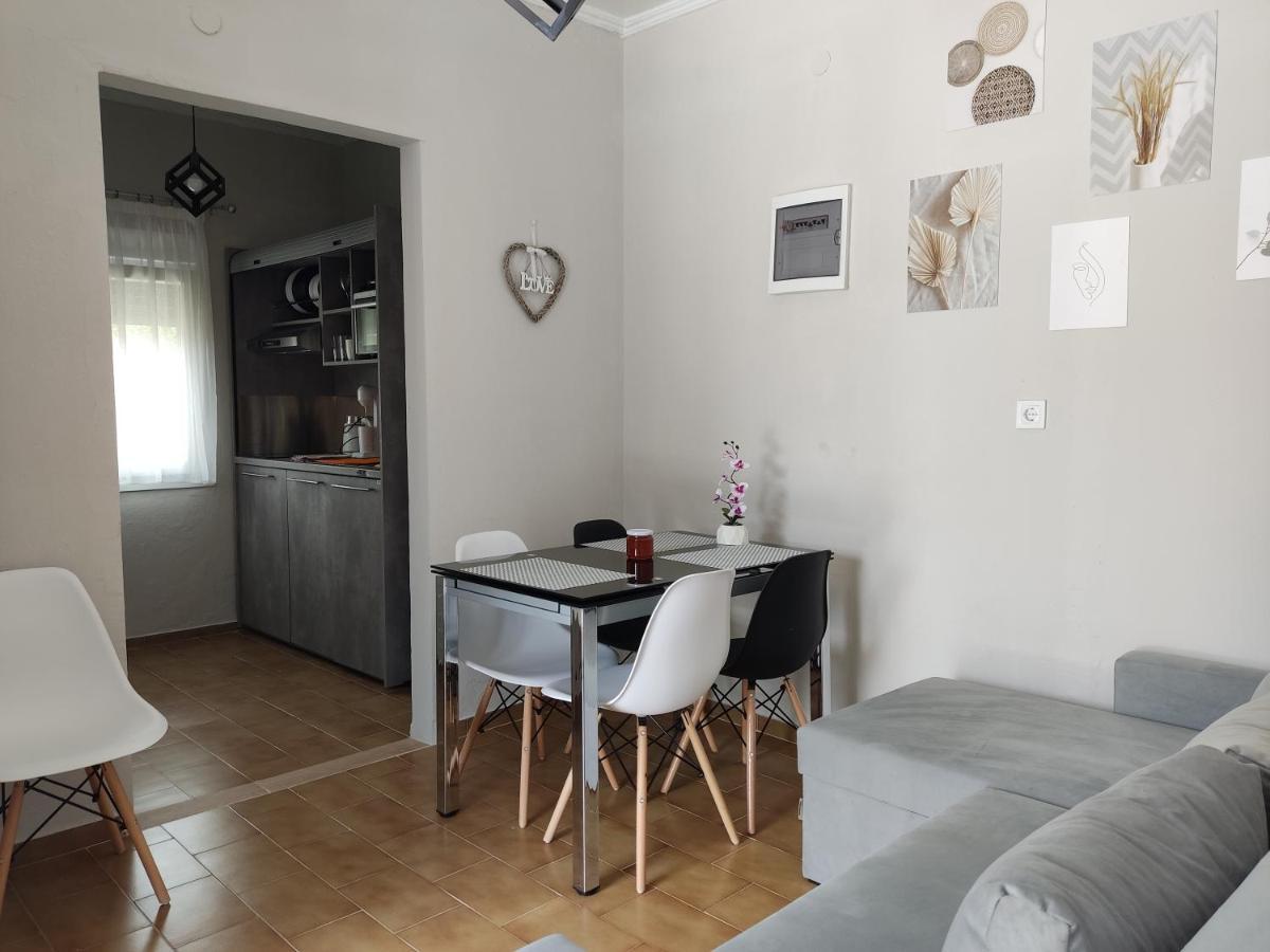 הוילה ניקיטי Elina House And Garden מראה חיצוני תמונה